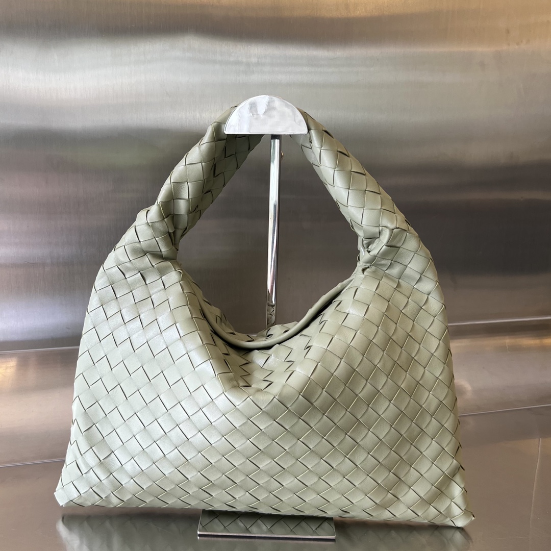 Small Hop Intrecciato Leather Shoulder Bag Bean Green